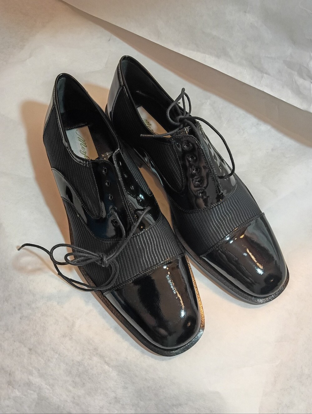 Mezlan men’s tuxedo shoes size 8 Tuxedo Patent New Display